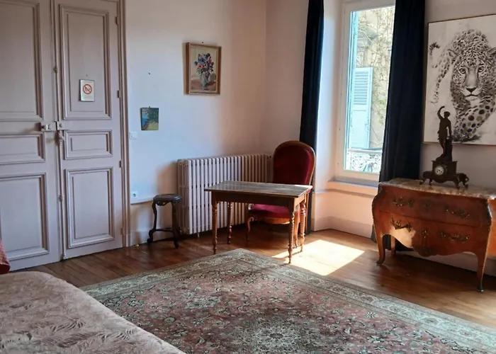 Toscane Bed & Breakfast Saint-Germain-Lembron